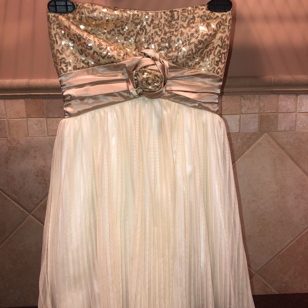 Trick Strapless Dress